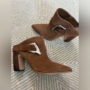 Vince Camuto Women's Baily Block Heel Mules